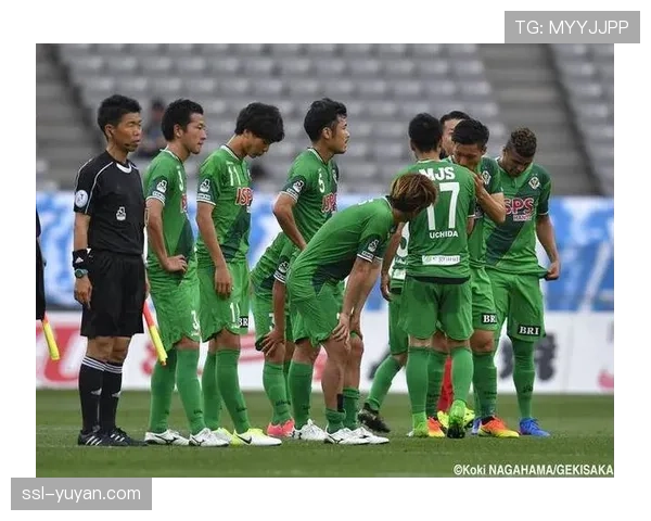 广岛三箭依靠翼卫进攻策略 东京FC门将成比赛胜负关键因素