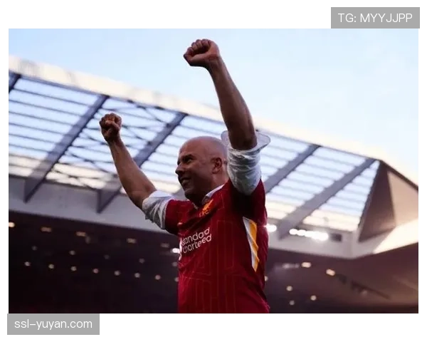 斯洛特亲手掷球引争议利物浦与曼联之战爆发规则风波